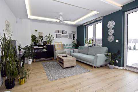 Szeregówka przy ul. Herbowej,120 m2, garaż w bryle