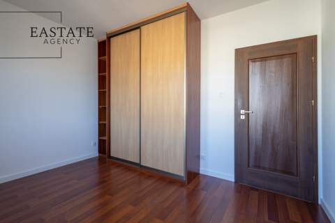 3 pokoje Balkon Hala garażowa Sadyba Orłowska