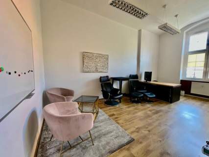 Biuro 159 m2 Centrum PKP / PKS 5 min Parking Winda
