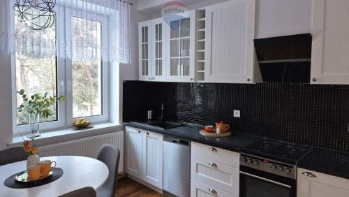 Milanówek apartament w willi z ogrodem