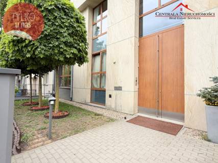 Mieszkanie 2pok w bloku z windą w centrum