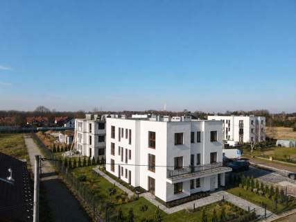 3 pokoje 49,49 m balkon 09/2026