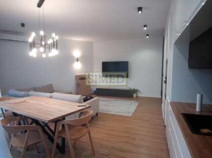 Blisko Łazienki Królewskie ,apartament 5 m spacer