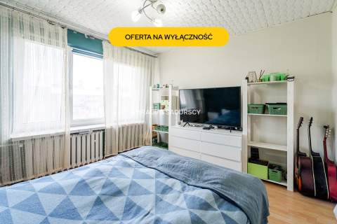 Balkon, blisko tramwaj,dwa pokoje do remontu