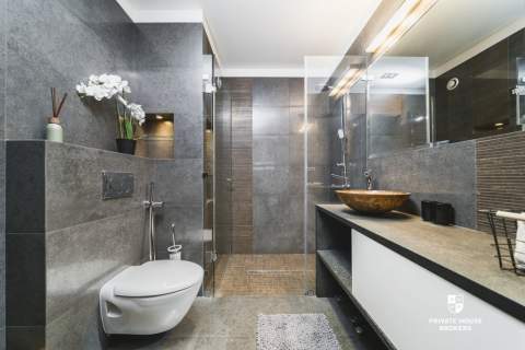 Luksusowy apartament z tarasem w Angel City 