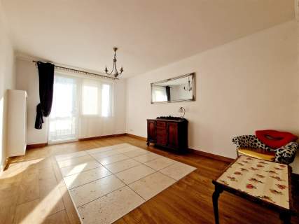 2 POKOJE OSOBNA KUCHNIA BALKON PIWNICA 46 M2