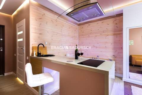 Jacuzzi, 45m2, ogródek Michałowice