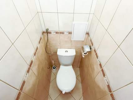 2-pokojowe mieszkanie z dużym balkonem.