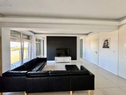 DO WYNAJĘCIA APARTAMENT 130M2 4000ZŁ