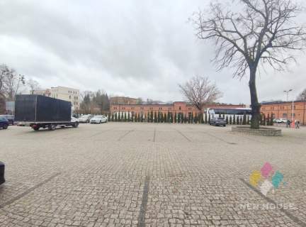 Loft usługowo-biurowy z parkingiem - Koszary Park
