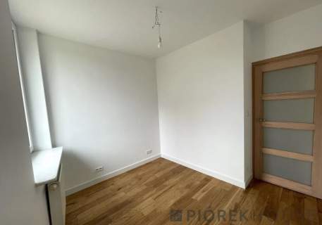 4-pokojowe mieszkanie na Pradze-Południe
