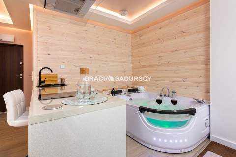 Jacuzzi, 45m2, ogródek Michałowice