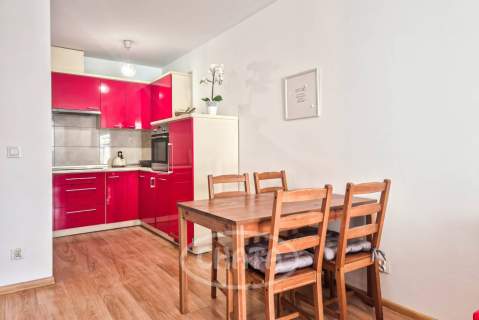 Apartament 41 m2 z Garażem i Tarasem W Centrum