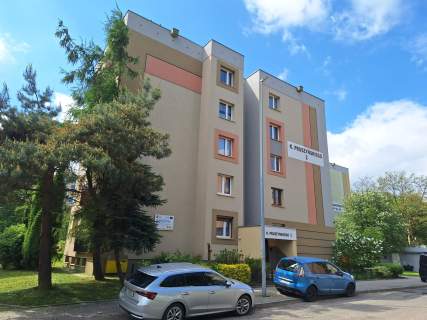 Sprzedam mieszkanie 3 pokojowe Legnica os.Piekary C