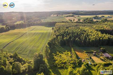 Duża działka w pięknej i spokojnej okolicy