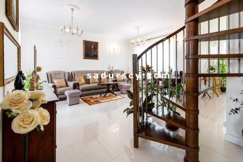 Mieszkanie na sprzedaż, 110 m2, Józefosław