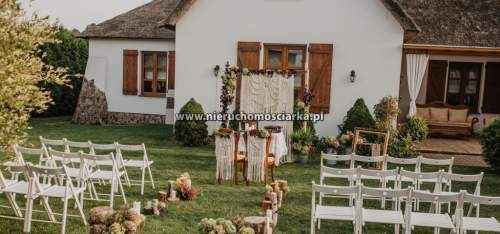 Na sprzedaż lub wynajem prestiżowy kompleks gastronomiczno-hotelowy...
