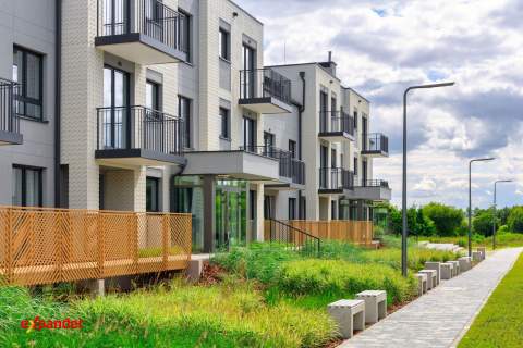 2- pok apartament wykończony 1 km do plaży