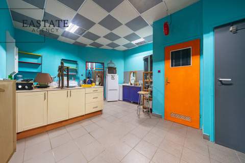 700 m2 magazyn z placem manewrowym, Rembertów