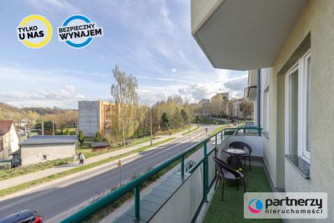 Szykowne 2 pokoje po remoncie z halą garażową