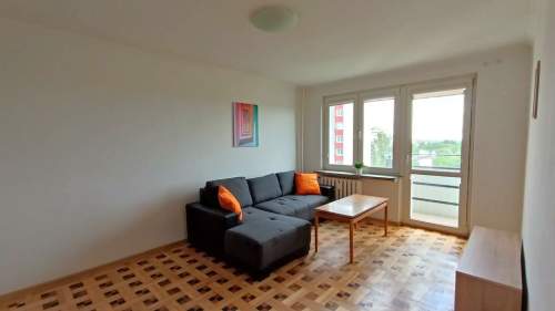 Krańcowa 82, Bronowice, 3 pokoje z balkonem