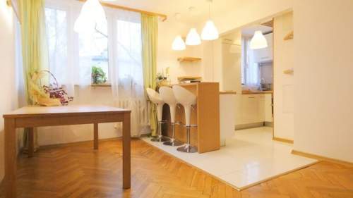 5 pokoi z balkonem, 74m2, Niemcewicza 4/8, Górna
