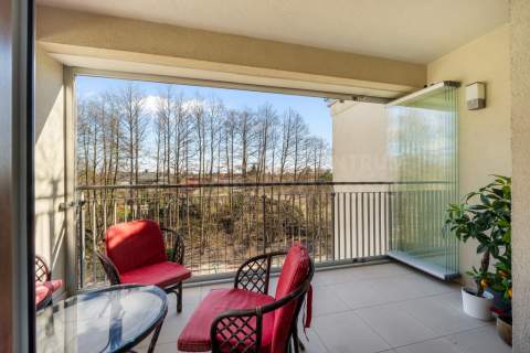 Apartament premium z ogrodem zimowym Niemcz