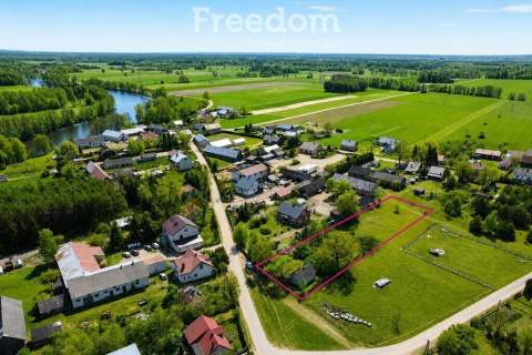 Siedlisko w Dolinie Bugu jezioro 4,2 ha