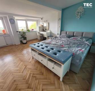 Bliźniak po remoncie pom. gospodarcze 234 m 
