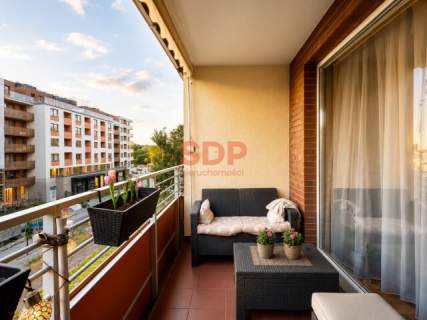 3 pokoje 55,45 m2 duży balkon 12,5 m2 garaż podziemny