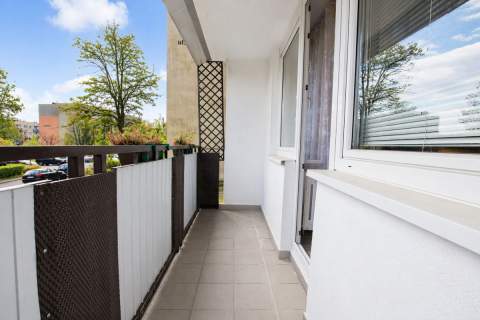    Wysoki parter   Duży balkon   Do wprowadzenia   