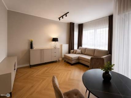 Apartament z 2026 roku, Rezydencja Sikorskiego