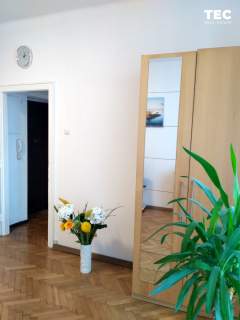 39 m 1 pokój oddzielna kuchnia Balkon
