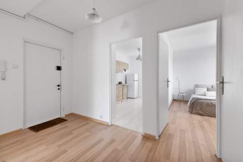 4 pokoje 64,9 m d. balkon do zamieszkania Jagiełły