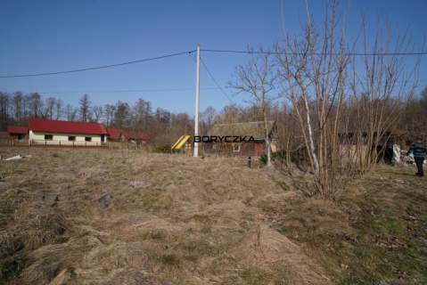 Dom z działką nad potokiem- gm. Wadowice Górne