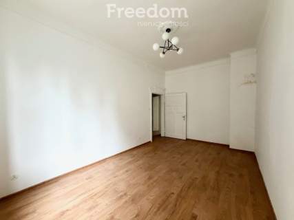 Wyremontowane i przestronne - 90m - Pl. Wolności 2