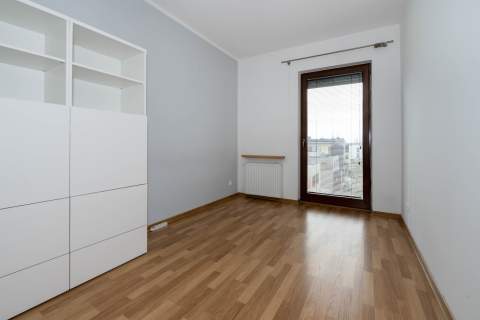Apartament 82m2 z tarasem 15m2, garaż 17,2m2, komórka 6,7m2