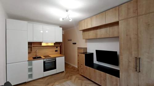 Studio po remoncie, bez prowizji - Śródmieście