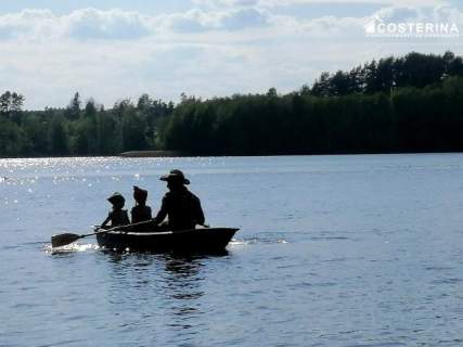 Gowidlino dom na wzniesieniu z widokiem na jezioro