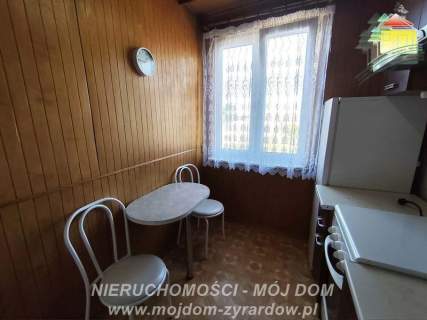 Polecamy trzypokojowe mieszkanie z loggią na 2 piętrze