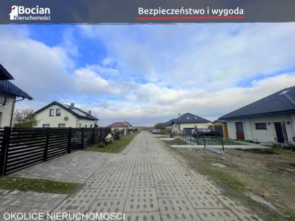Uzbrojone, słoneczne działki blisko Gdańska 