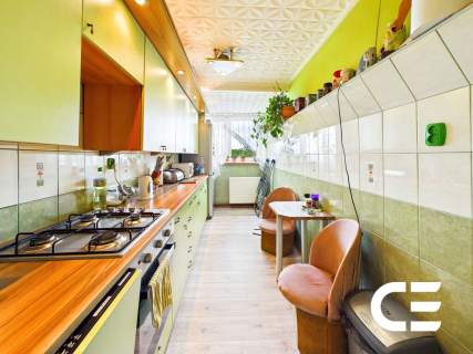 3 pokoje salon 58 m Oława niski czynsz
