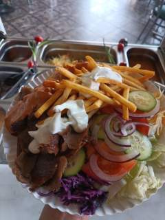 Odstąpię lokal typu kebab w Kołobrzegu przy PKP.