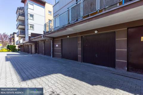 2/3-pokoje. Park Ruczaj Balkon, komórka i garaż