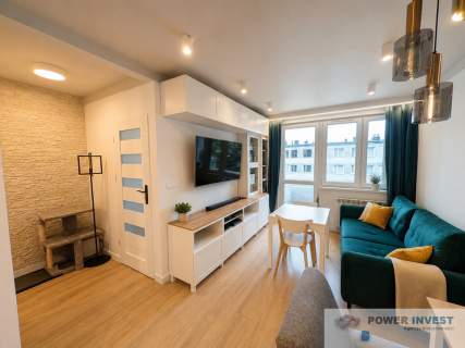 2 pokoje Do wejścia balkon Złotego Wieku
