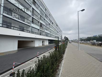 Lokal usługowy 81 m   parter, duże witryny