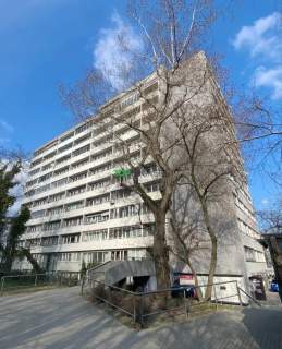 Do remontu 2 pokoje z oddzielną kuchnią, klima
