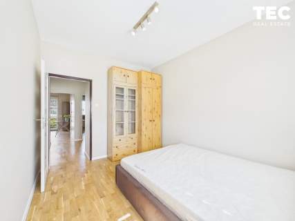 3 niezależne pokoje balkon - ul. Kwartowa
