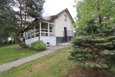 Komfortowy domek nad wodą