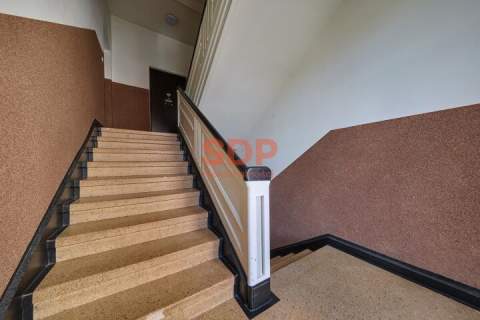 Przestronne 80 m2 piwnica 10 m2 - Bytom Szkolna, po remoncie...